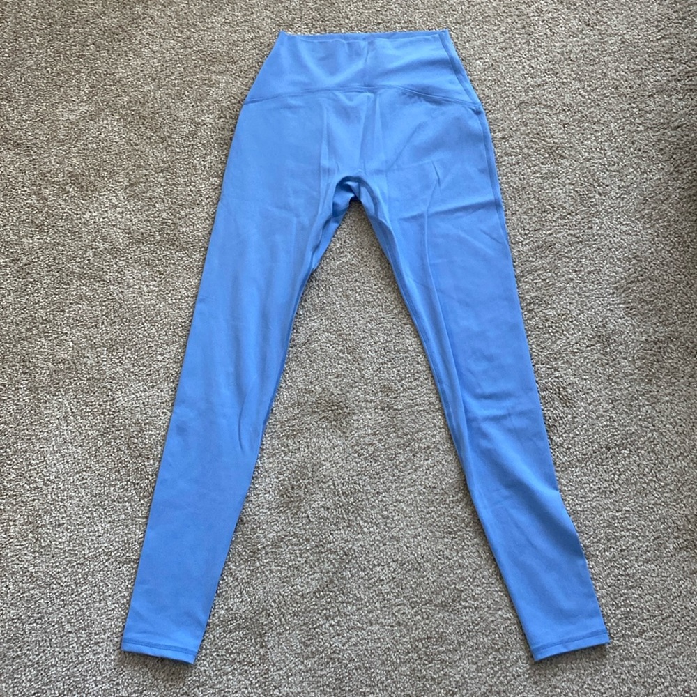Alphalete Surface Elevation Legging in neverland blue worn once